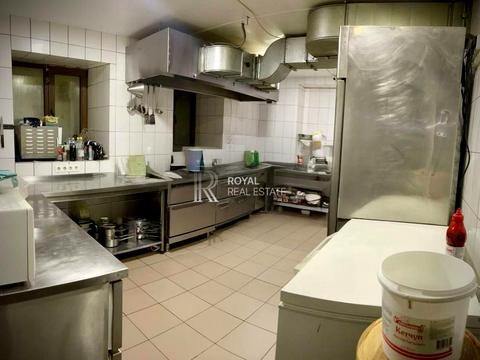 комерційна за адресою Мала Житомирська вул., 3/4