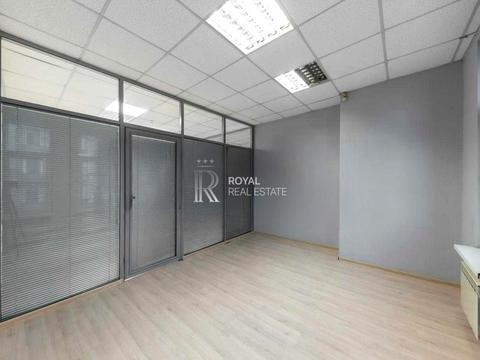 комерційна за адресою Саксаганського вул., 119