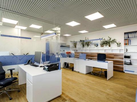 коммерческая по адресу Михаила Грушевского ул., 9