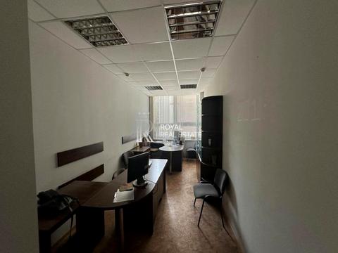 коммерческая по адресу Кудрявський узвіз, 1