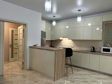 квартира за адресою Василя Сухомлинського вул., 12