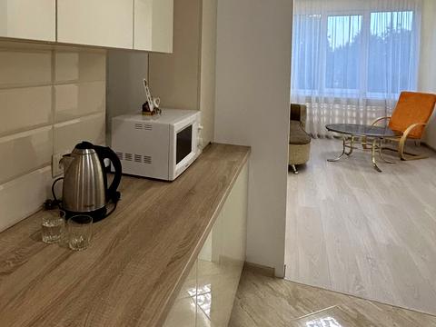 квартира за адресою Василя Сухомлинського вул., 12