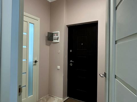 квартира за адресою Василя Сухомлинського вул., 12