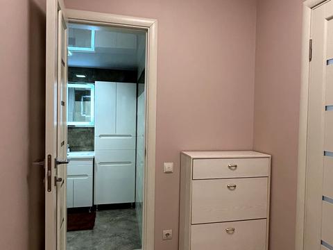 квартира за адресою Василя Сухомлинського вул., 12