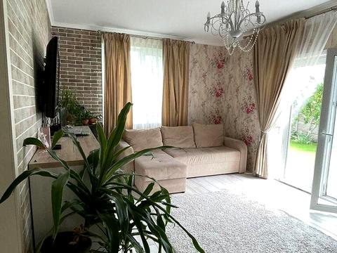 будинок за адресою с. Безуглівка, Лесі Українки вул.