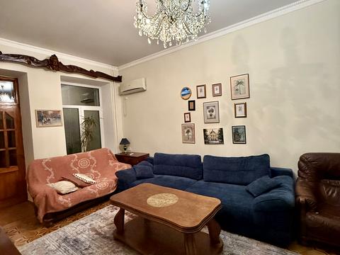 квартира за адресою Європейська пл. (Катерининська), 22