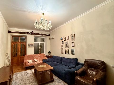 квартира за адресою Європейська пл. (Катерининська), 22