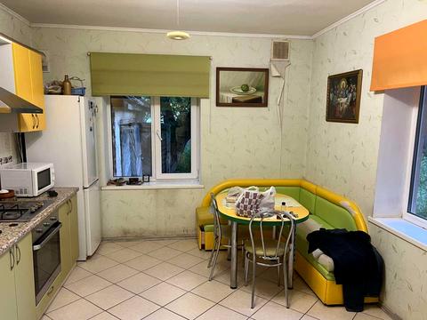 будинок за адресою Мельника вул. (Демченка)