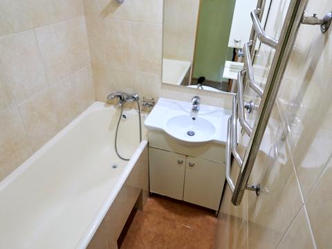 квартира за адресою Андрія Малишка вул., 21