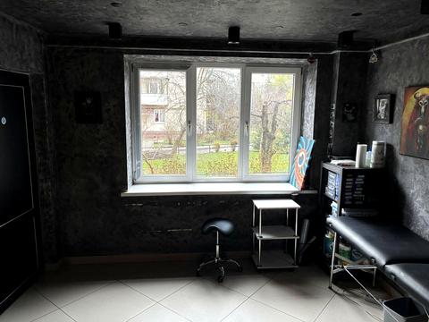 коммерческая по адресу Сергія Скальда ул. (Комарова), 23-25