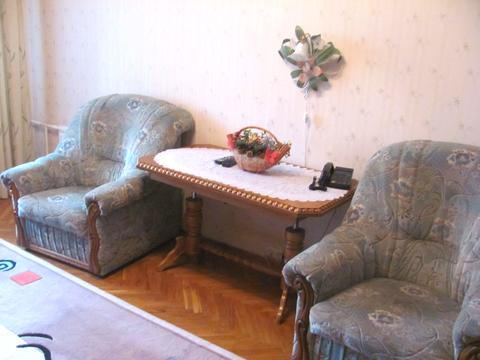 квартира за адресою Ростиславська вул. (Маршала Рибалка), 1