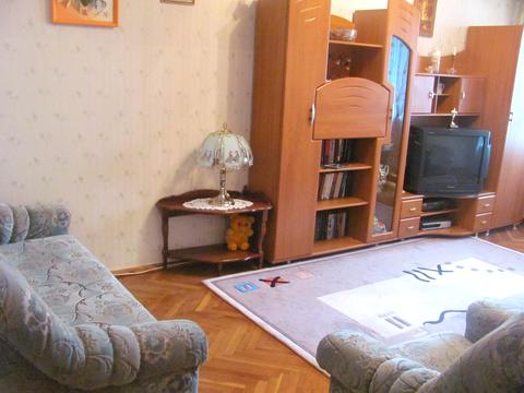 квартира за адресою Ростиславська вул. (Маршала Рибалка), 1