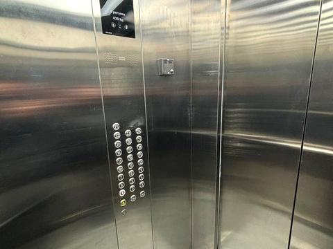 квартира за адресою Рея Бредбері вул., 2