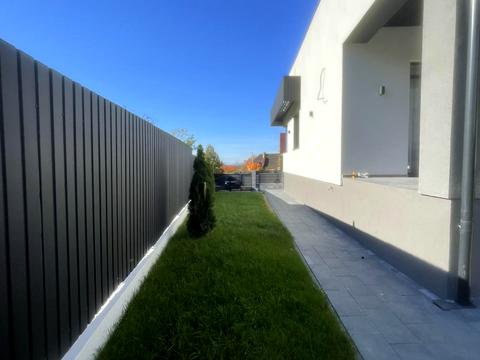 будинок за адресою Соснова вул.