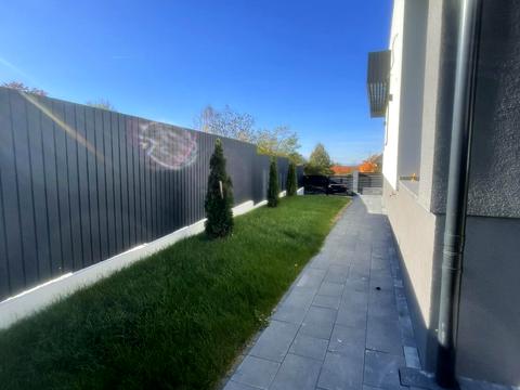 будинок за адресою Соснова вул.