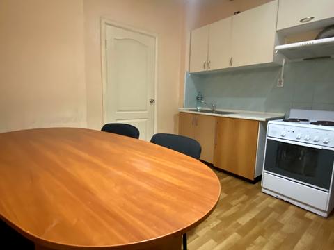 квартира за адресою Олени Пчілки вул., 5