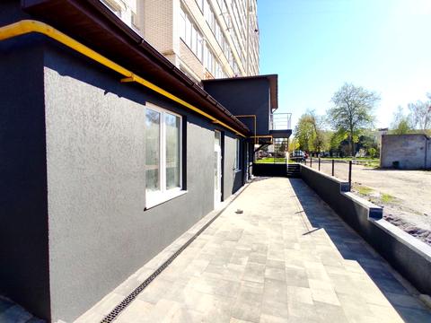 комерційна за адресою Гетьмана Мазепи вул. (Красовського), 6е