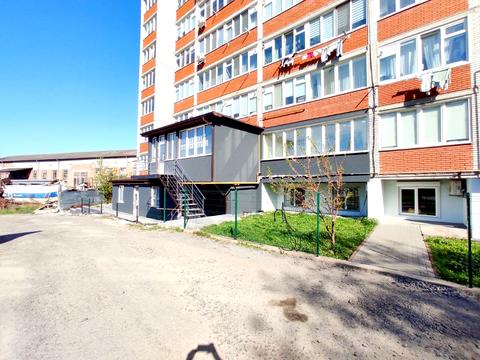 комерційна за адресою Гетьмана Мазепи вул. (Красовського), 6е