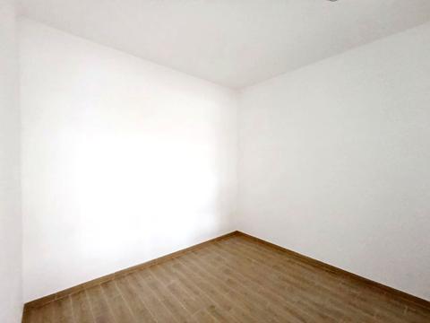 комерційна за адресою Гетьмана Мазепи вул. (Красовського), 6д