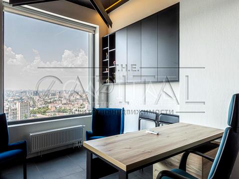 комерційна за адресою Кловський узвіз, 7