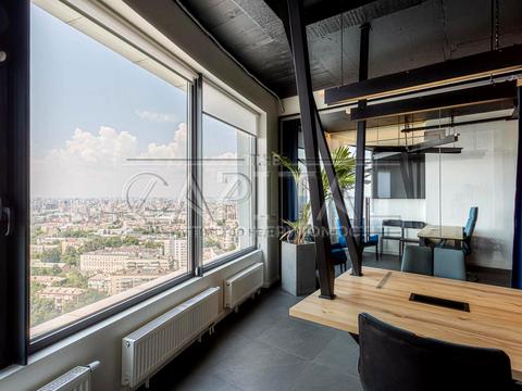 комерційна за адресою Кловський узвіз, 7