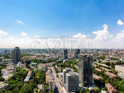 комерційна за адресою Кловський узвіз, 7