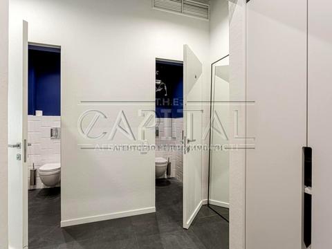 комерційна за адресою Кловський узвіз, 7