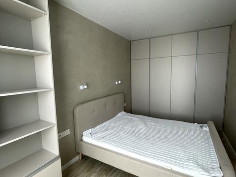 квартира за адресою Салютна вул., 2к8