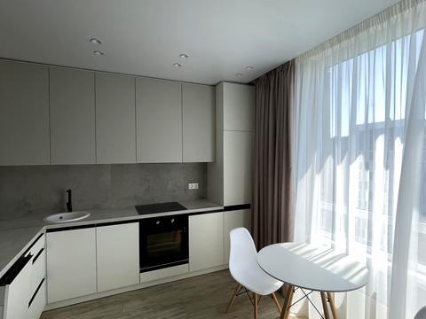 квартира за адресою Салютна вул., 2к8