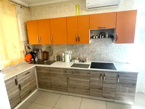 дом по адресу Набережна