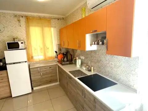 дом по адресу Набережна