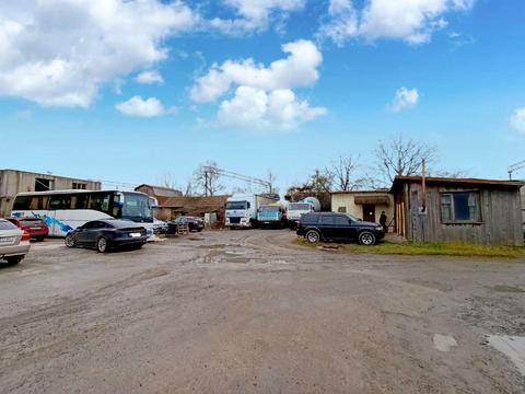 коммерческая по адресу Калнишевського ул., 34