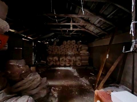 коммерческая по адресу Калнишевського ул., 34