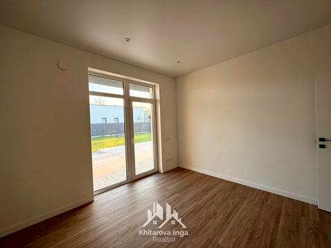 будинок за адресою с. Новоолександрівка, Сурська