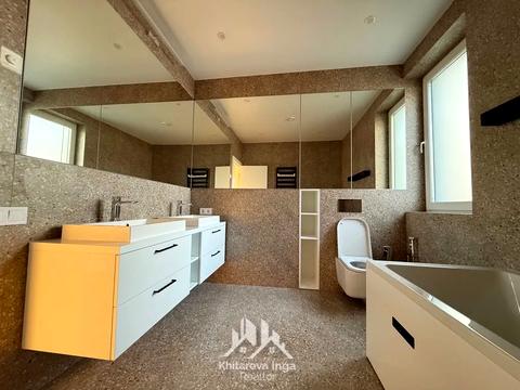 будинок за адресою с. Новоолександрівка, Сурська