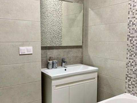 квартира за адресою Євгена Коновальця вул. (Щорса), 36-Е