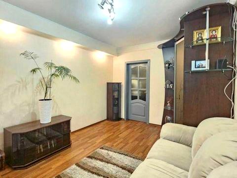 квартира за адресою Зодчих вул., 34