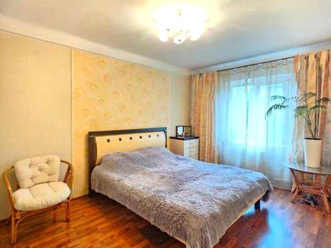 квартира за адресою Зодчих вул., 34