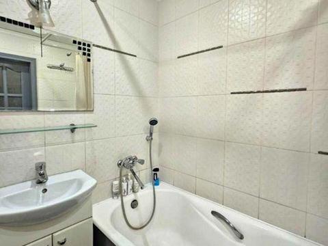 квартира за адресою Зодчих вул., 34