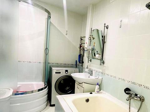 квартира за адресою Академіка Тамма вул., 105