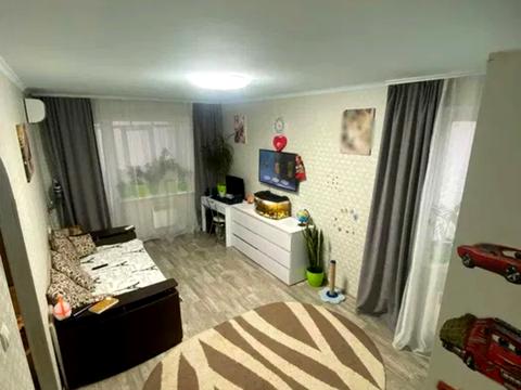 квартира за адресою Державності вул., 105