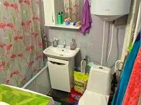 квартира за адресою Державності вул., 105