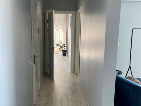 комерційна за адресою Предславинська вул., 53