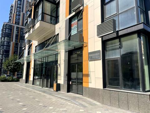 комерційна за адресою Предславинська вул., 53