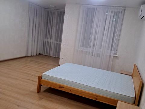 квартира за адресою Олега Мудрака вул. (Генерала Наумова), 1-Б