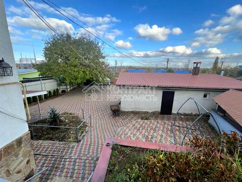 будинок за адресою Конституції, 231