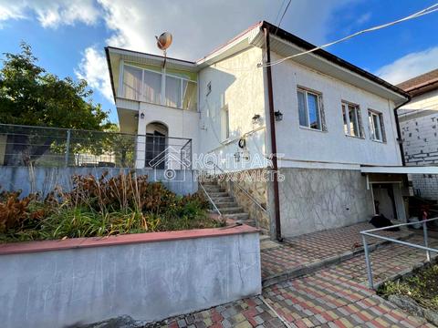 будинок за адресою Конституції, 231