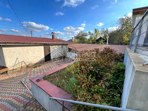 будинок за адресою Конституції, 231