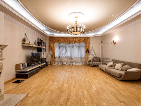 будинок за адресою Київська вул.