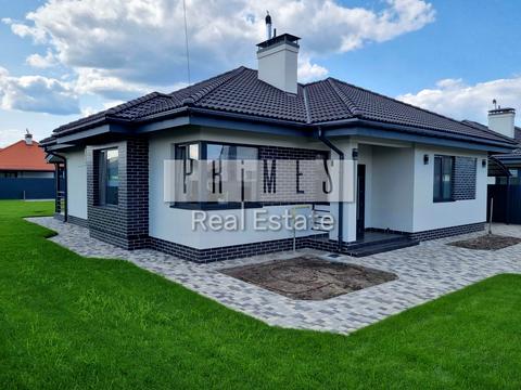 будинок за адресою центральна